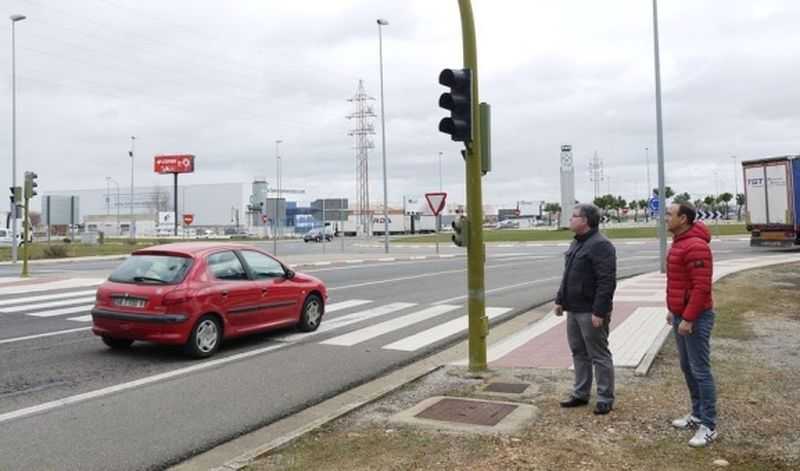 El Gobierno saca de nuevo a licitación la construcción de la pasarela peatonal de Carbajosa