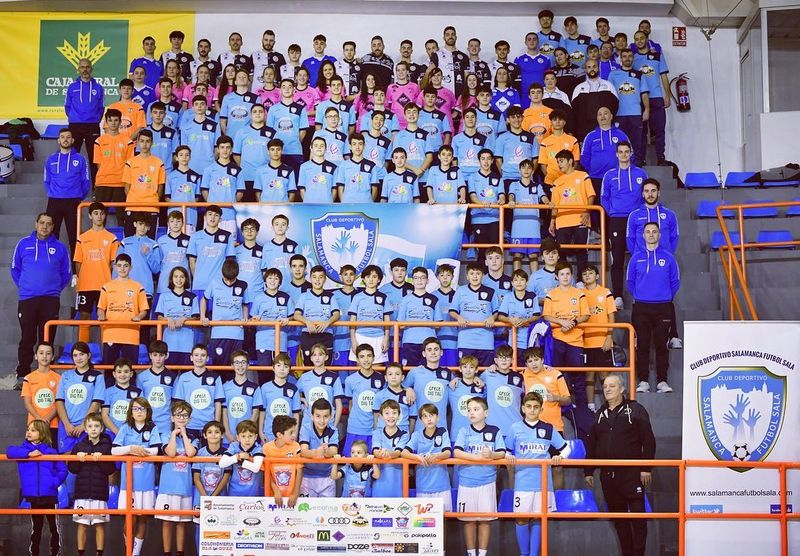 La solidaridad navideña del CD Salamanca FS