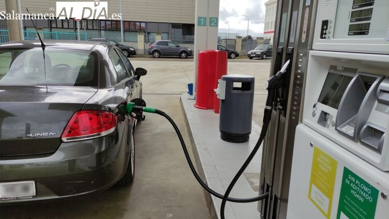 Trucos para ahorrar gasolina con el fin del descuento 