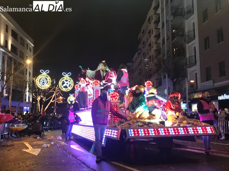 ¿Te gustaría colaborar con la Cabalgata de Reyes como voluntario?