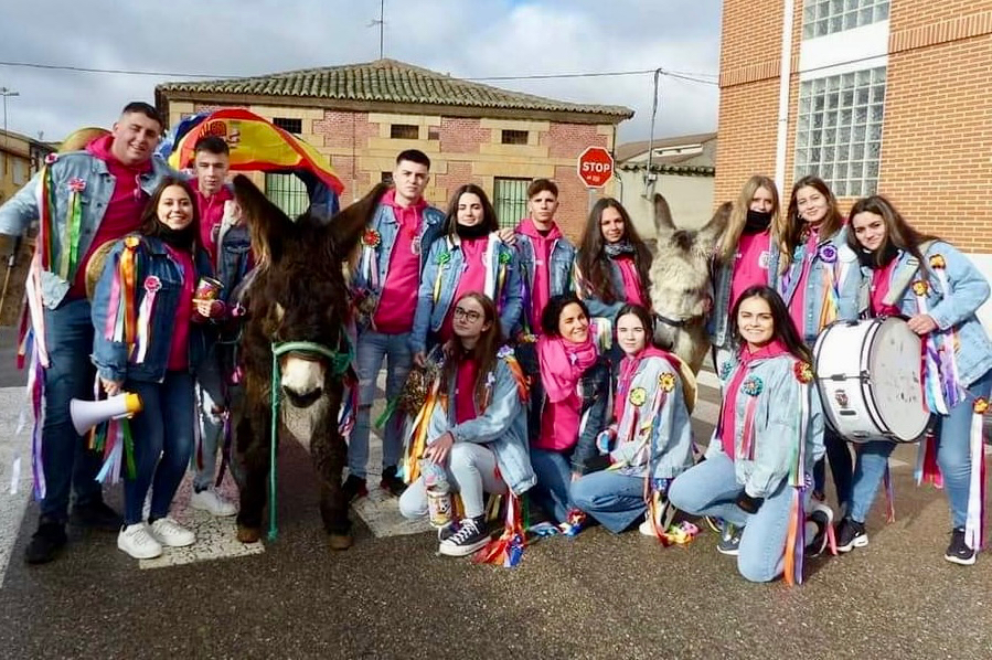 Los Quintos 2004 de Villoria ponen punto y final a un intenso fin de semana festivo