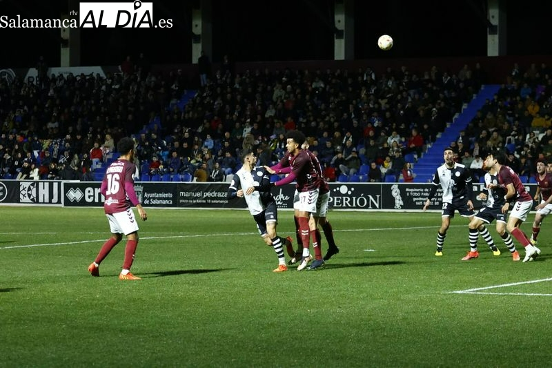 Unionistas sale del temido descenso y tiene un partido menos