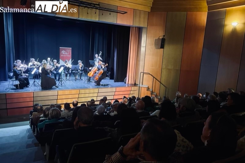 Butacas llenas para vivir el esperado Concierto de Año Nuevo