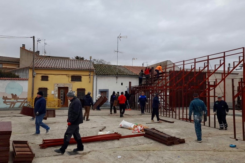 Comienzan los preparativos para vivir el cuarto Toro de San Blas en Babilafuente