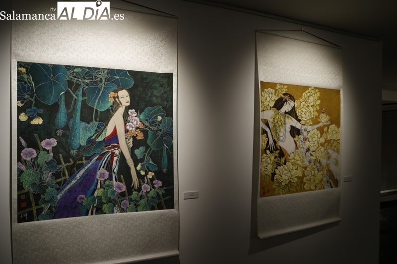 ‘Flores rojas en Salamanca’, la exposición de la creadora Long Beini