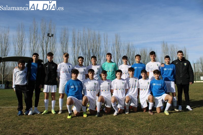 El equipo Cadete del Alba de Tormes CF lucha por mejorar cada día