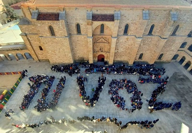 El Colegio Calasanz celebra el Día Escolar de la No Violencia y la Paz