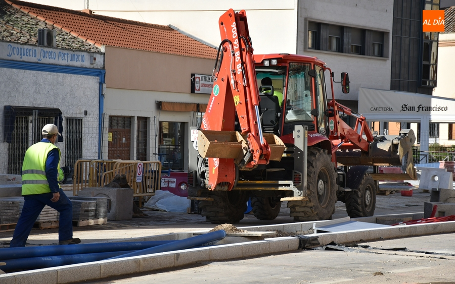 1Foto: Sin fiesta en la Avenida de España