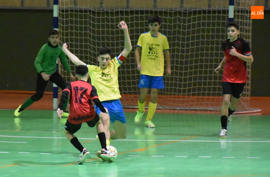 El III Cadete B cede ante Los Leones A en la apertura del fin de semana deportivo