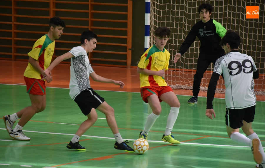 #M | 28-29 ENE | El IES Tierras de Abadengo rompe al final su toma y daca con Fuentes de Oñoro