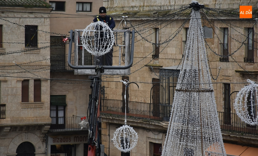 1Foto: Adiós al cielo de esferas de la Plaza Mayor