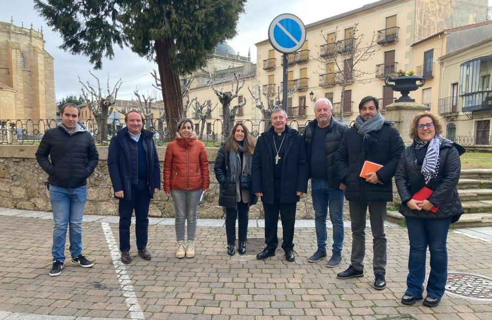 El Obispo celebra con los medios de comunicación locales San Francisco de Sales