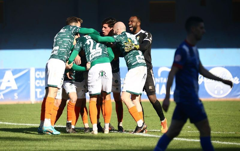 Johan, portero del CD Guijuelo, víctima de cánticos racistas en Avilés