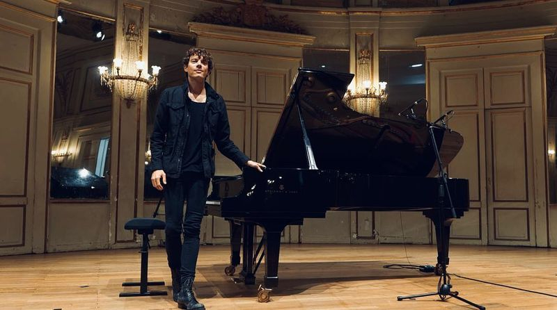 El aclamado pianista y compositor Francesco Tristano actúa en el DA2 el 14 de enero