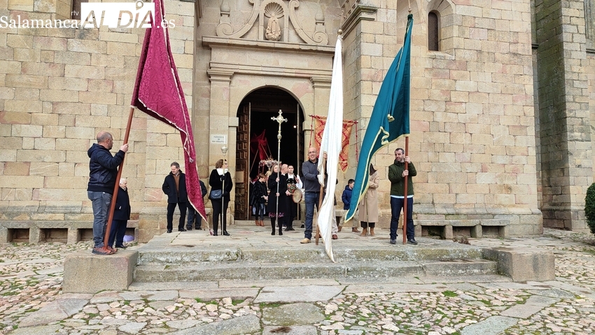 Yecla de Yeltes estrena el día de San Sebastián la restauración del retablo mayor de la iglesia 