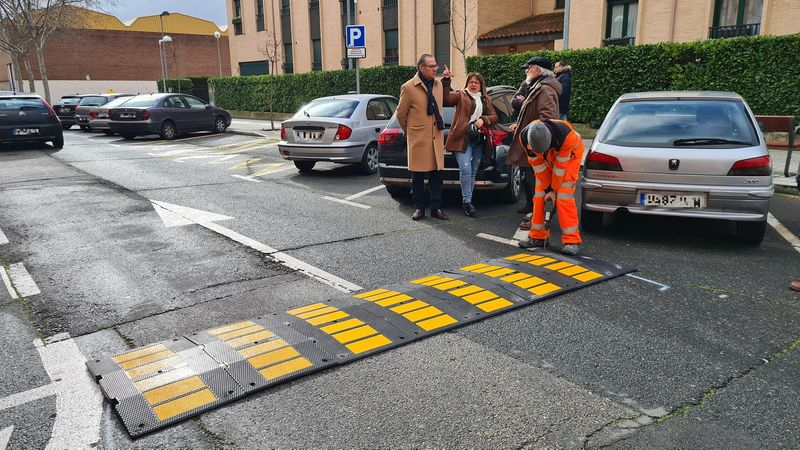 Los barrios de Salamanca en los que se instalan bandas reductoras de velocidad