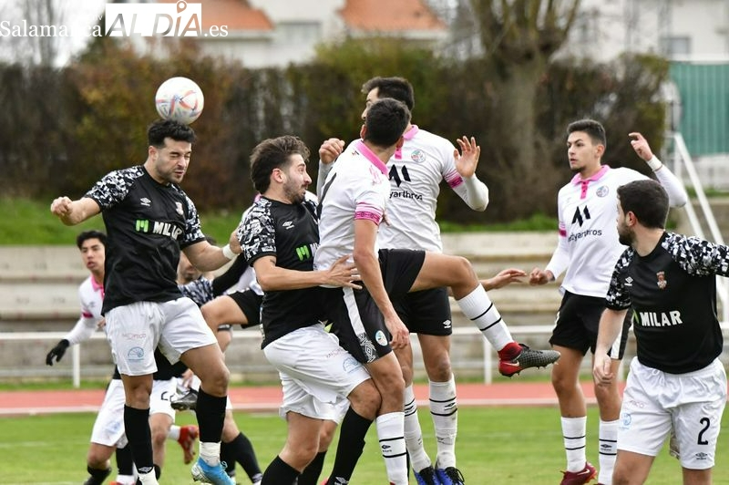 El Ciudad Rodrigo arranca el 2023 firmando tablas en el derby con el Salamanca CF UDS B