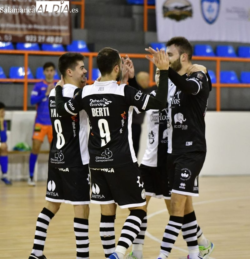 Unionistas FS le hace un ocho al Sala Ourense para abrir el año (8-1)