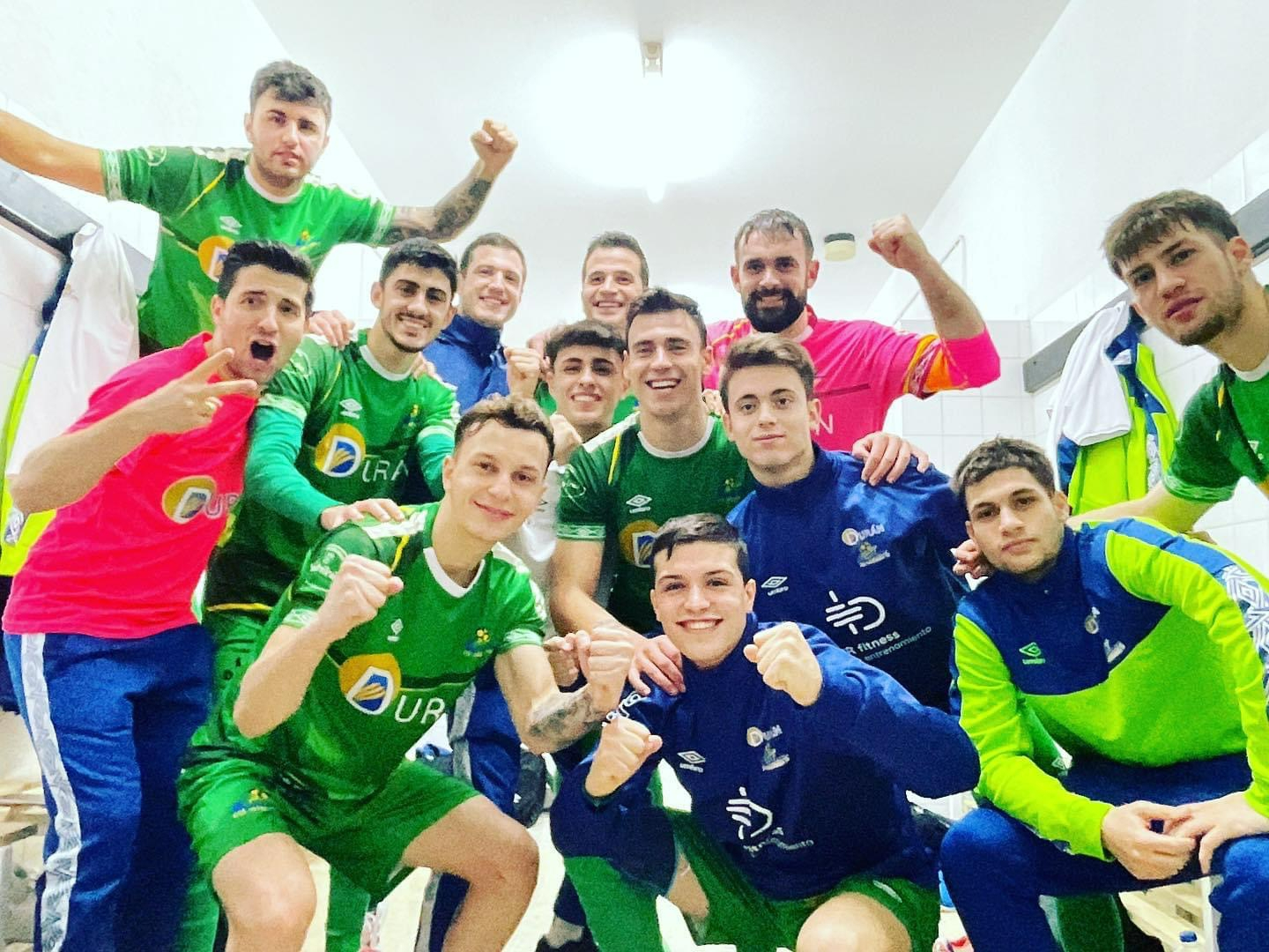 Triunfo meritorio del Piensos Durán Albense en casa del A Estrada (4-6)