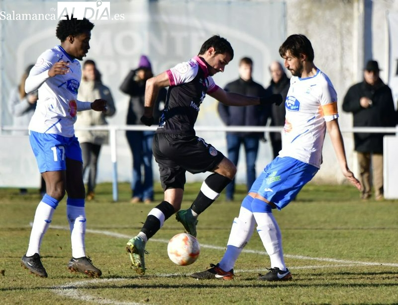 El Salamanca UDS mantiene el playoff por un pelo