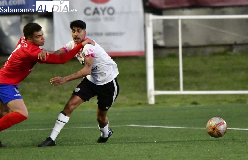 Motos quiere ser el fichaje de Jehu: doblete con el filial del Salamanca UDS para tirar la puerta abajo (4-1)