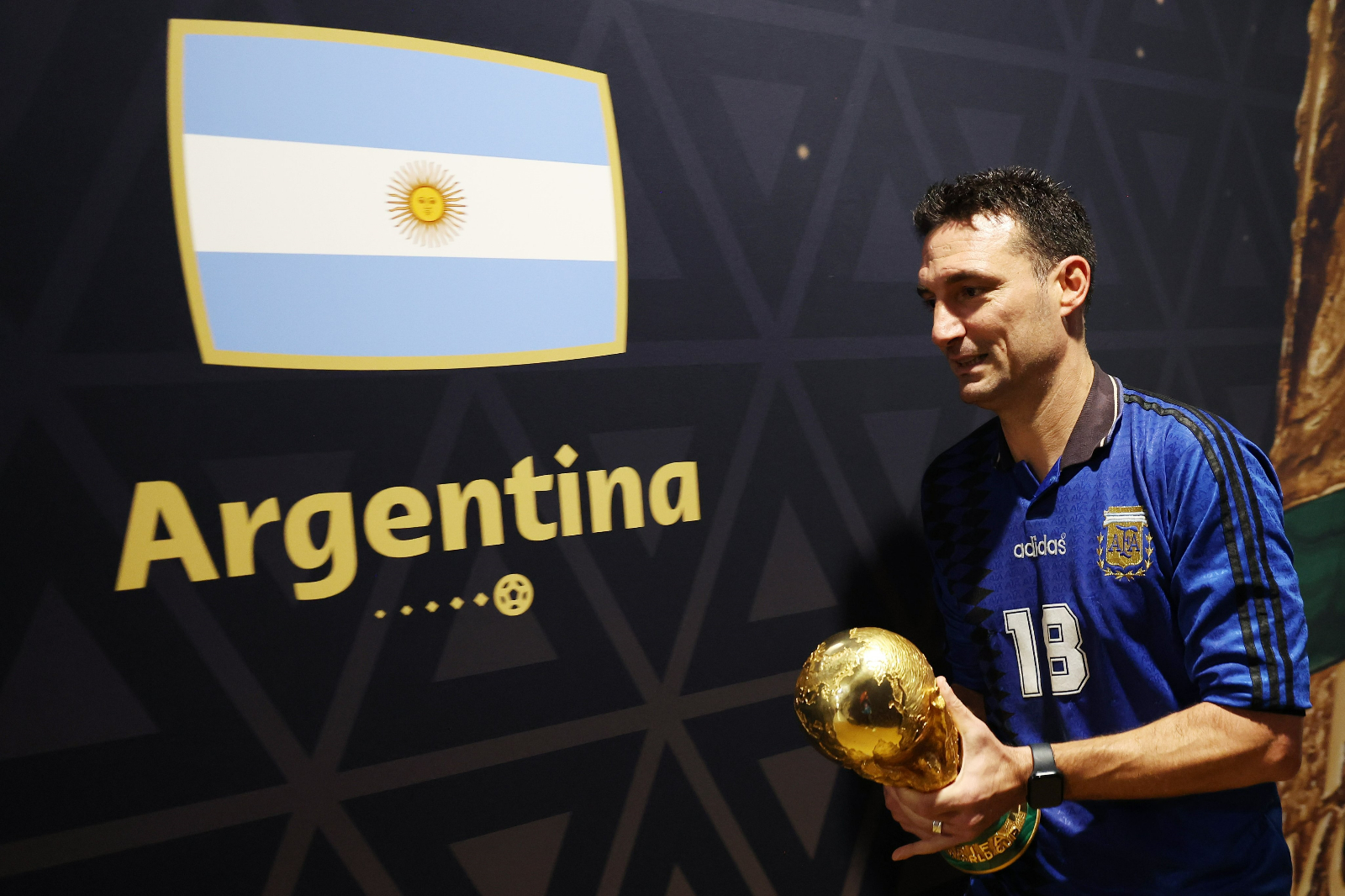 El seleccionador de Argentina, campeón del mundo junto a Messi, no se pierde el Dépor - Unionistas