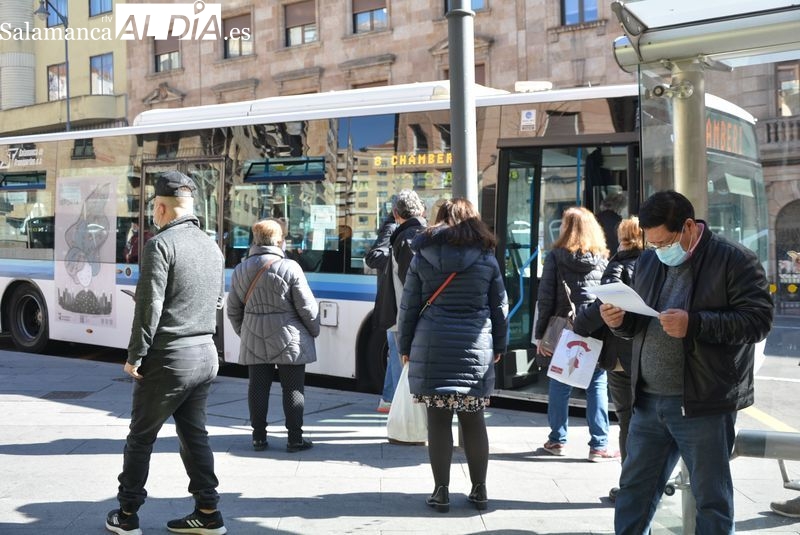 El Gobierno anuncia la fecha para la retirada de las mascarillas en el transporte público