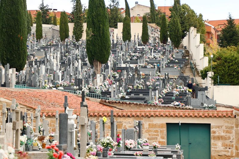 La mortalidad repunta en Salamanca y lidera, tras Cantabria, el incremento de fallecidos en España