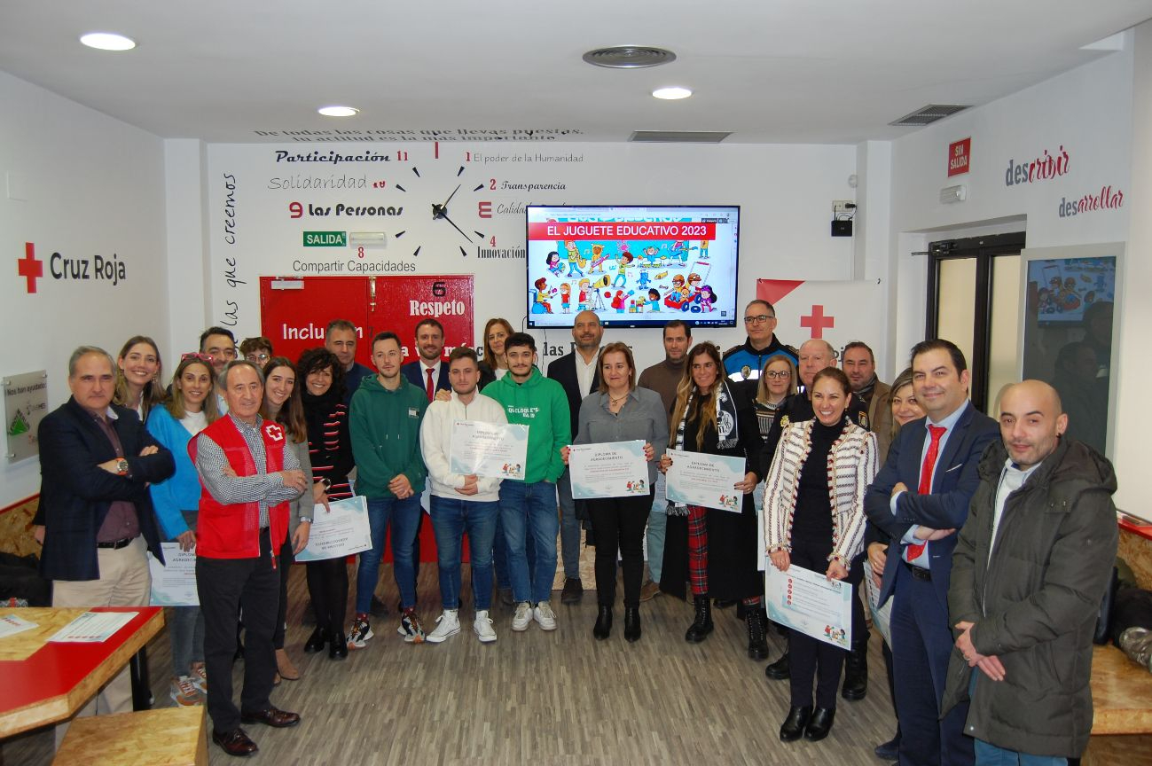 Cruz Roja Salamanca supera el reto y hace felices a más de 800 menores 