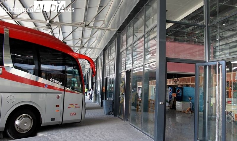 Pasos para conseguir el nuevo abono gratuito para los autobuses de largo recorrido en Salamanca
