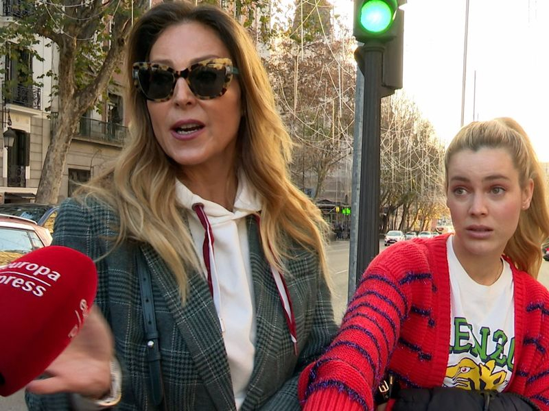 La familia Onieva sin palabras tras la reconciliación de Íñigo y Tamara Falcó