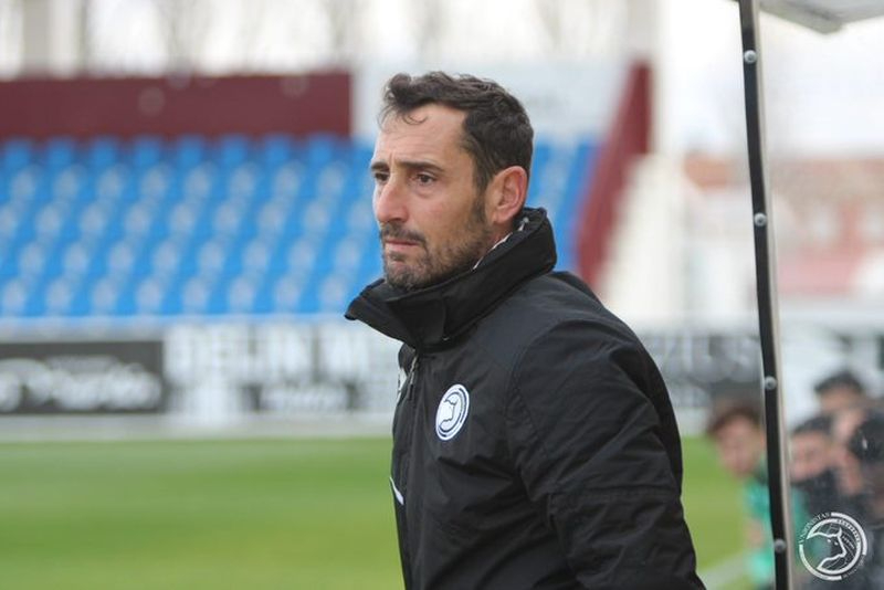 Ramiro González no continuará como segundo entrenador de Unionistas