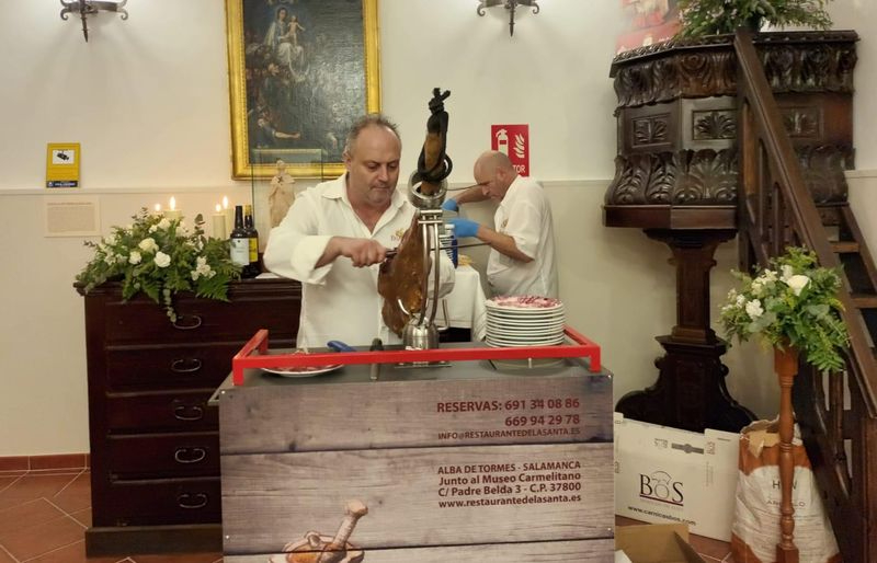 Restaurante De la Santa clausura la exposición Teresa de Jesús: mujer, santa, doctora 