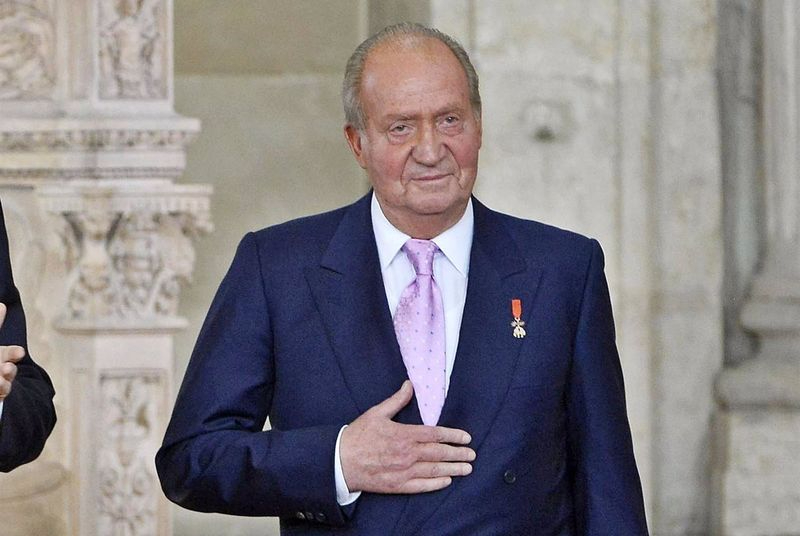 Una inesperada visita sorprende al Rey Juan Carlos
