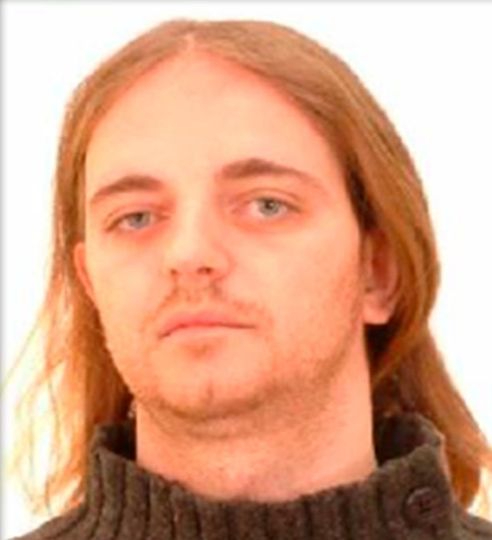 Piden colaboración ciudadana para buscar a este hombre, considerado altamente peligroso