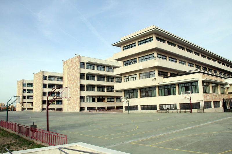 Rescatan a un menor que cayó al interior de un pozo en Valladolid