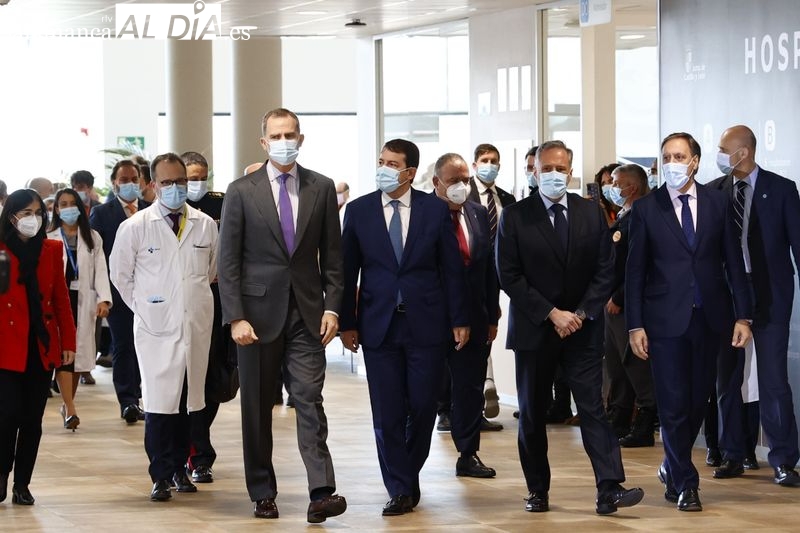 Gran expectación en el Hospital Universitario de Salamanca por la visita del Felipe VI