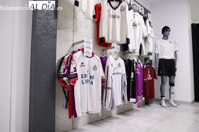 El homenaje de Unionistas en forma de exposición a la UDS por su centenario