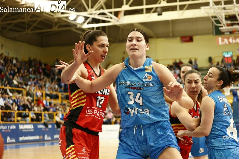 El Perfumerías Avenida iguala a victorias al Uni Girona y se queda a solo una del primero