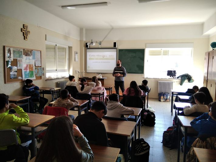 Cuida Alba se traslada a los centros educativos 