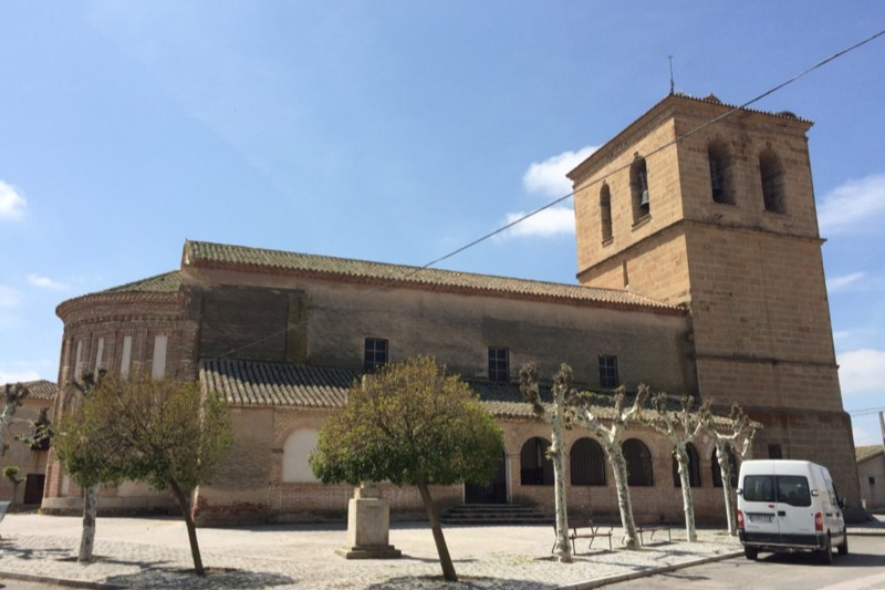 Una inversión de 95.000 euros permite el esperado cambio de la cubierta de la iglesia en Villar de Gallimazo