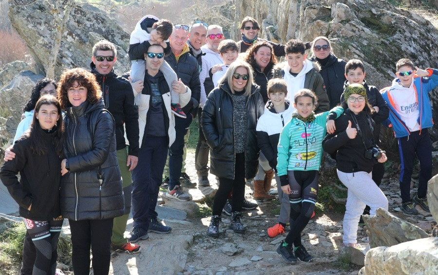 Decenas de familias descubren Siega Verde con el deporte como ‘excusa’