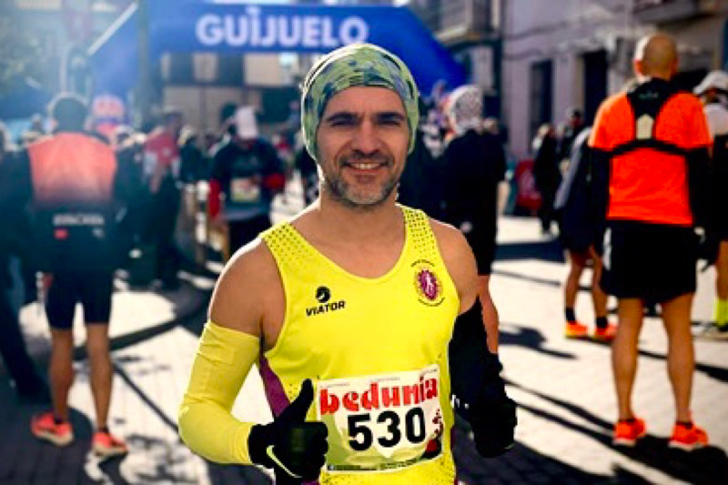 El atleta todoterreno peñarandino Pedro Pérez se alza con la victoria en la vuelta de Guijuelo