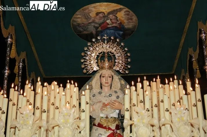 La cofradía de la Esperanza celebra este domingo un doble acto de bendición y recibimiento de nuevos cofrades