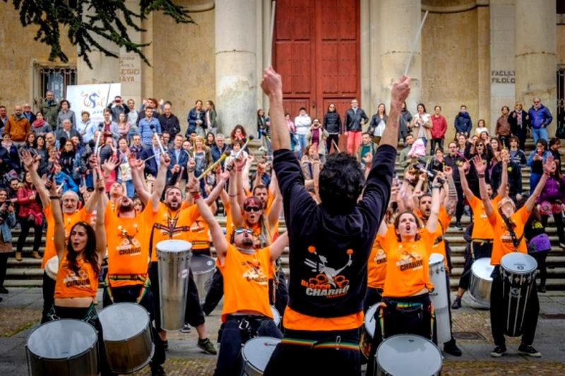 La batucada Blocco Charro animará el carnaval en Vistahermosa y el barrio del Oeste