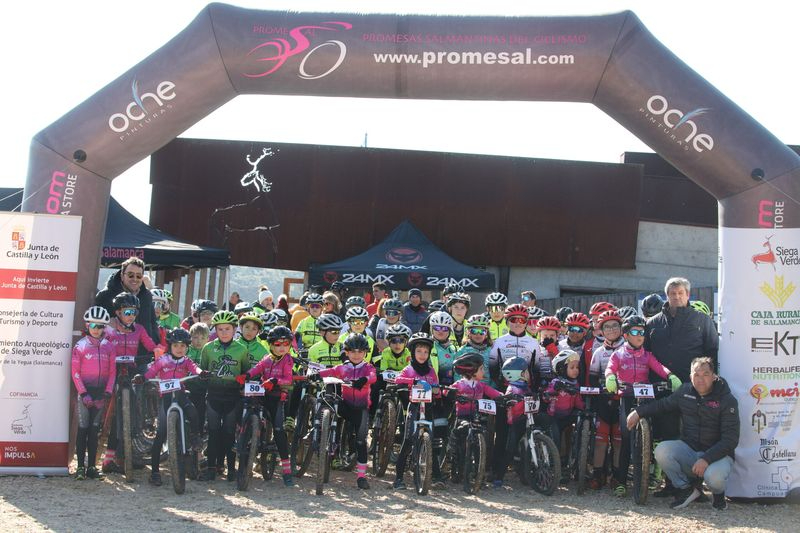 Más de 300 participantes en el inicio del Campeonato de Escuelas BTT de Castilla y León en Siega Verde 