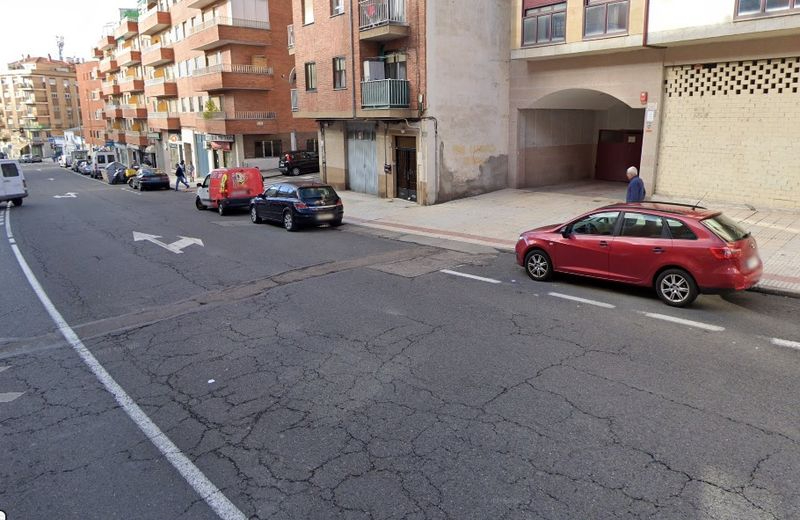 Susto en Carretera de Ledesma donde un individuo, con hachas, asalta un piso