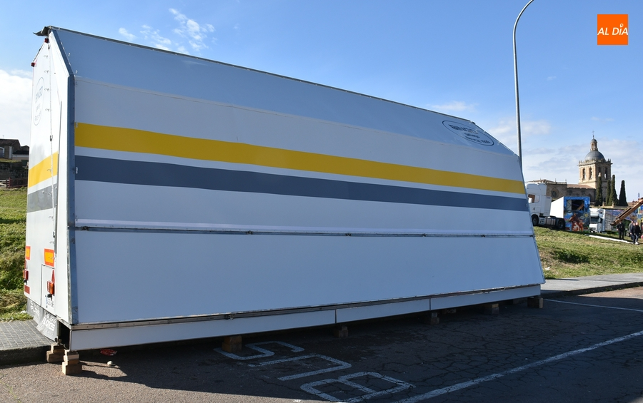 El bingo ya ocupa su lugar tradicional en el recinto ferial