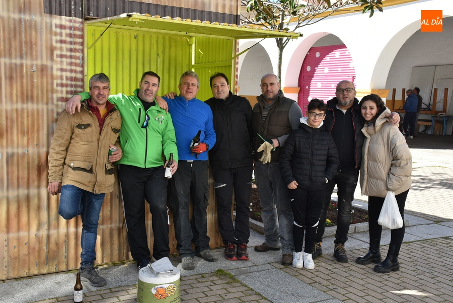 En marcha el montaje de las casetas carnavaleras callejeras
