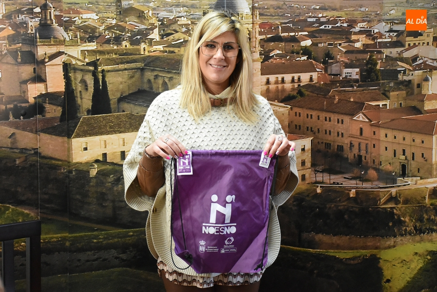 El Ayuntamiento distribuirá 45.000 azucarillos, 45.000 sacarinas y 2.000 mochilas con el ‘No es No’